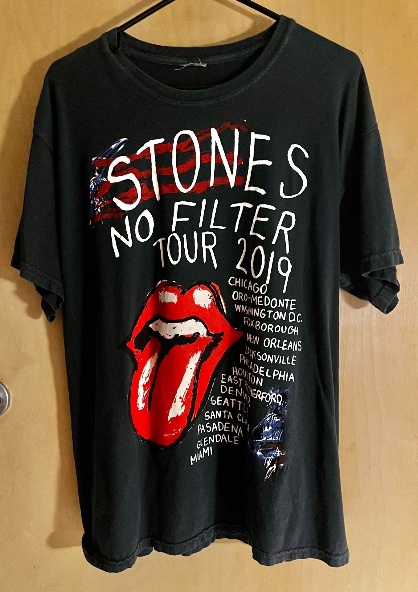 Rare Authentic Vintage Rolling Stones No Filter Tour T Shirt