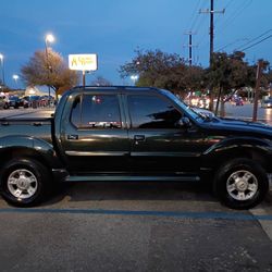 2004 Ford Explorer Sport Trac