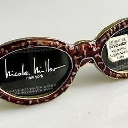 Nicole Miller New York Novelty Picture Photo Memories Eyeglasses Freestanding Frame Home Decoration Accent