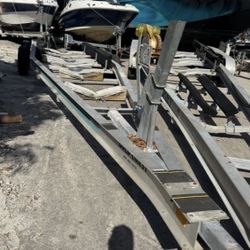 Gold Coast Triple Axle  Trailer Want To Sell By Weekend 2500 Great Deal !