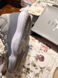Air Jordan 11 Cool Grey Sneakers
