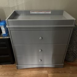 Delta Dresser Changing Table 