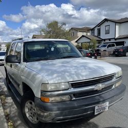 2004 Chevy Tahoe