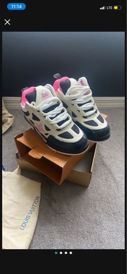 Lv sneakers brand new 400$