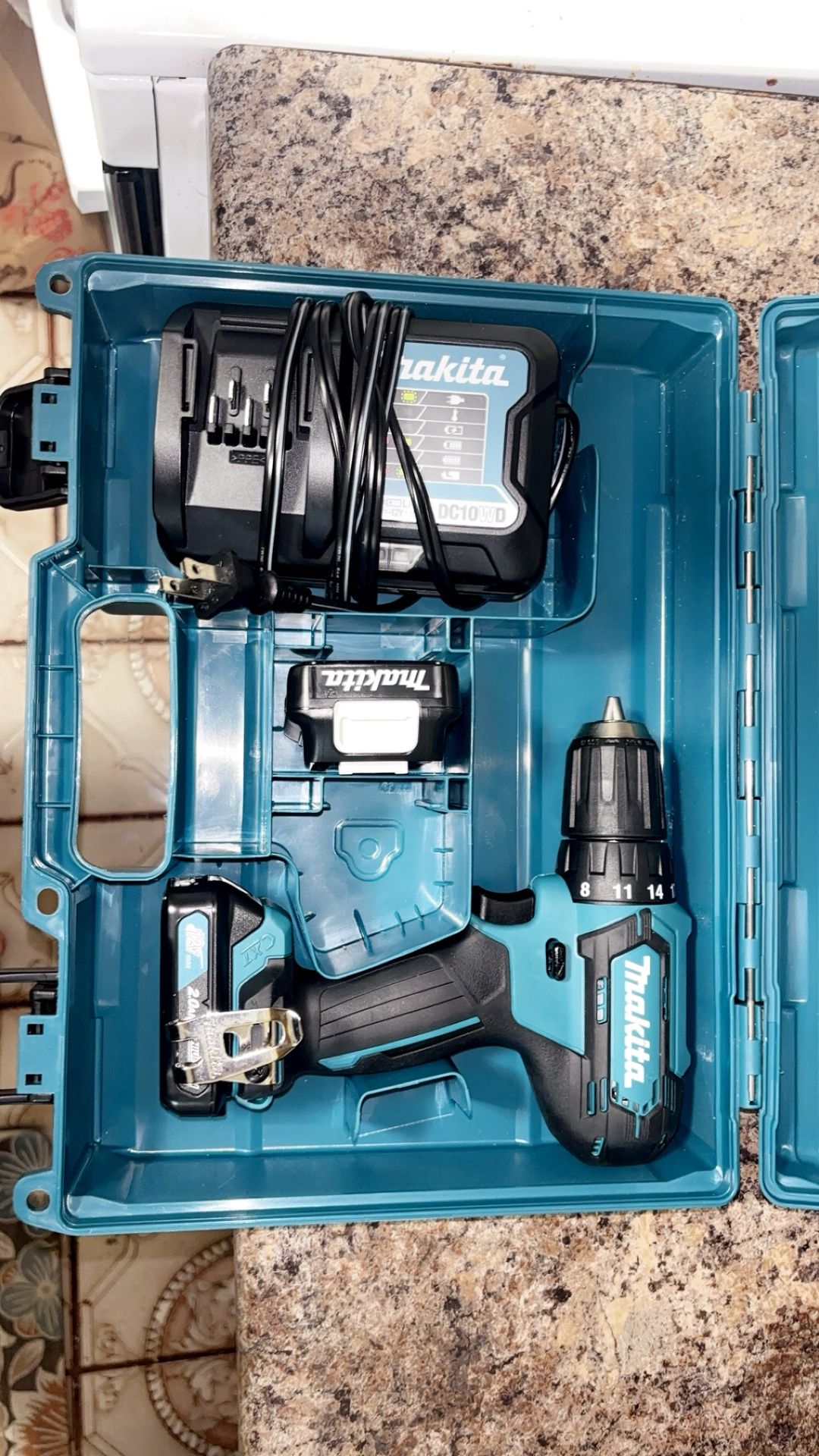 Makita 12V drill NEW!!!!