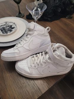 White nike high top