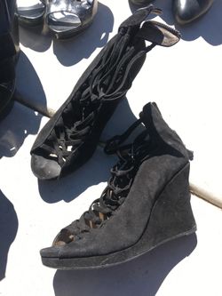 Black suede wedges 8