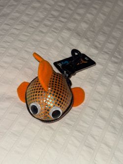 Teacher's Pets Fish Plush Keychain “FYN” Clip-On Zipper Mini Orange Black
