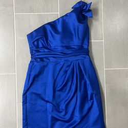Off The Shoulder Knee Length Dress