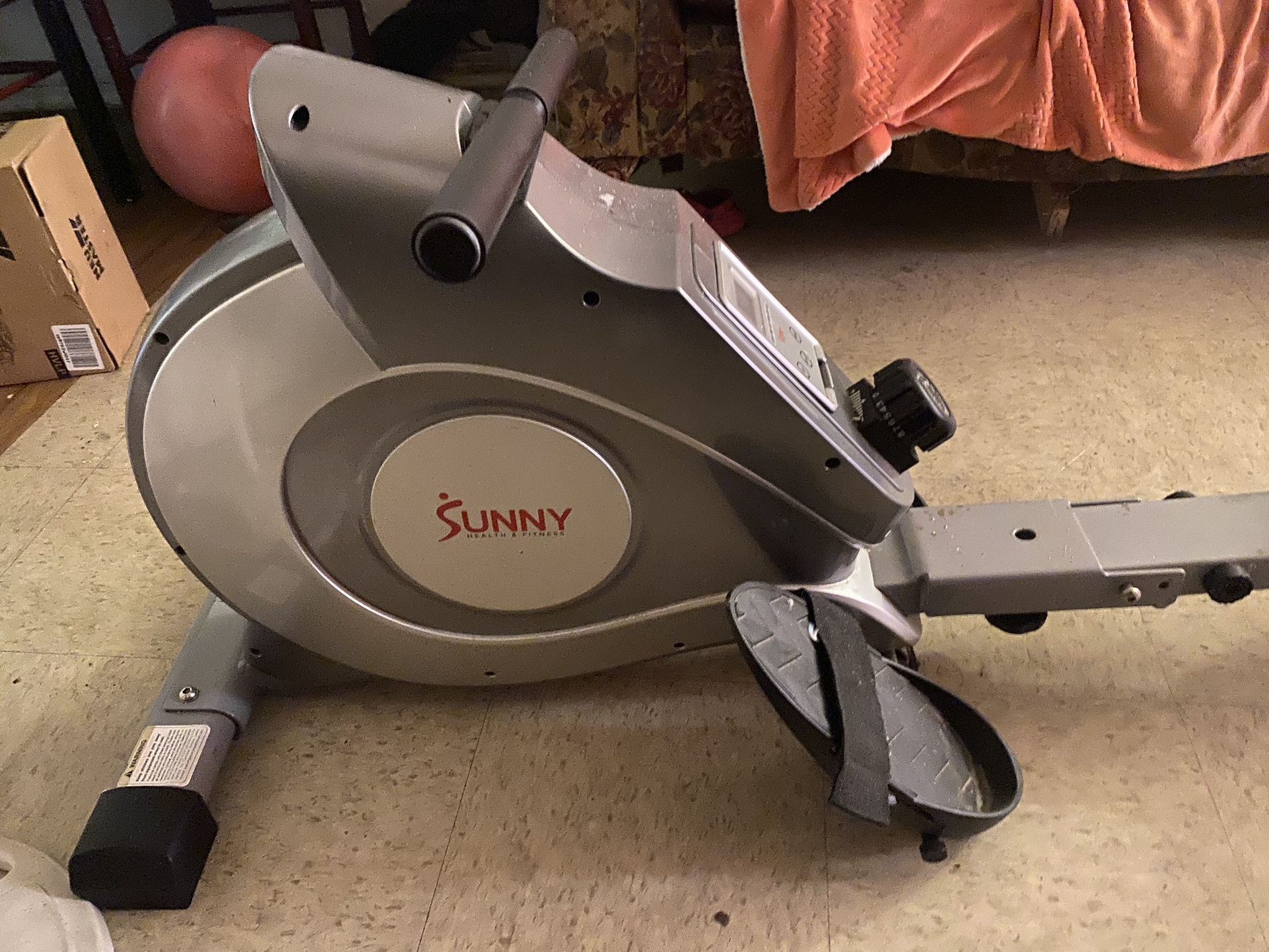 Rowing Machine 90$ or best offer