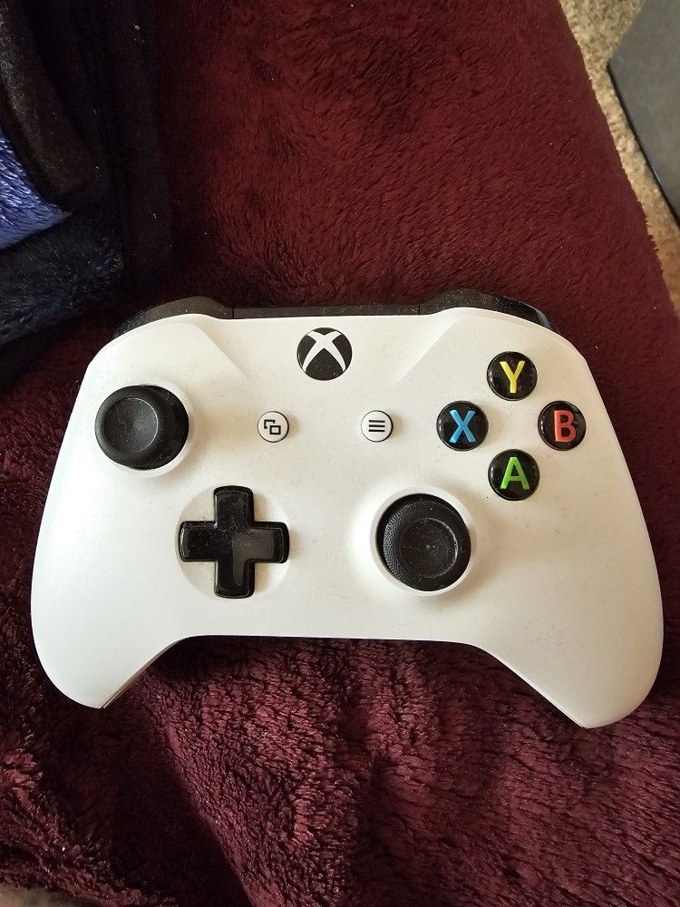 Xbox One Wireless Controller - Model 1708