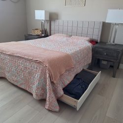 Queen Side Completed Bedroom Sets With Four Drawers