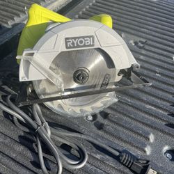Saw Ryobi