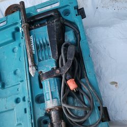 Makita jackhammer