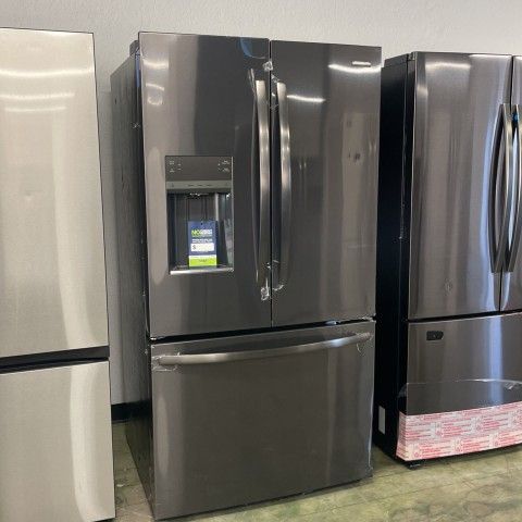 Frigidaire French Door Refrigerator N2LV