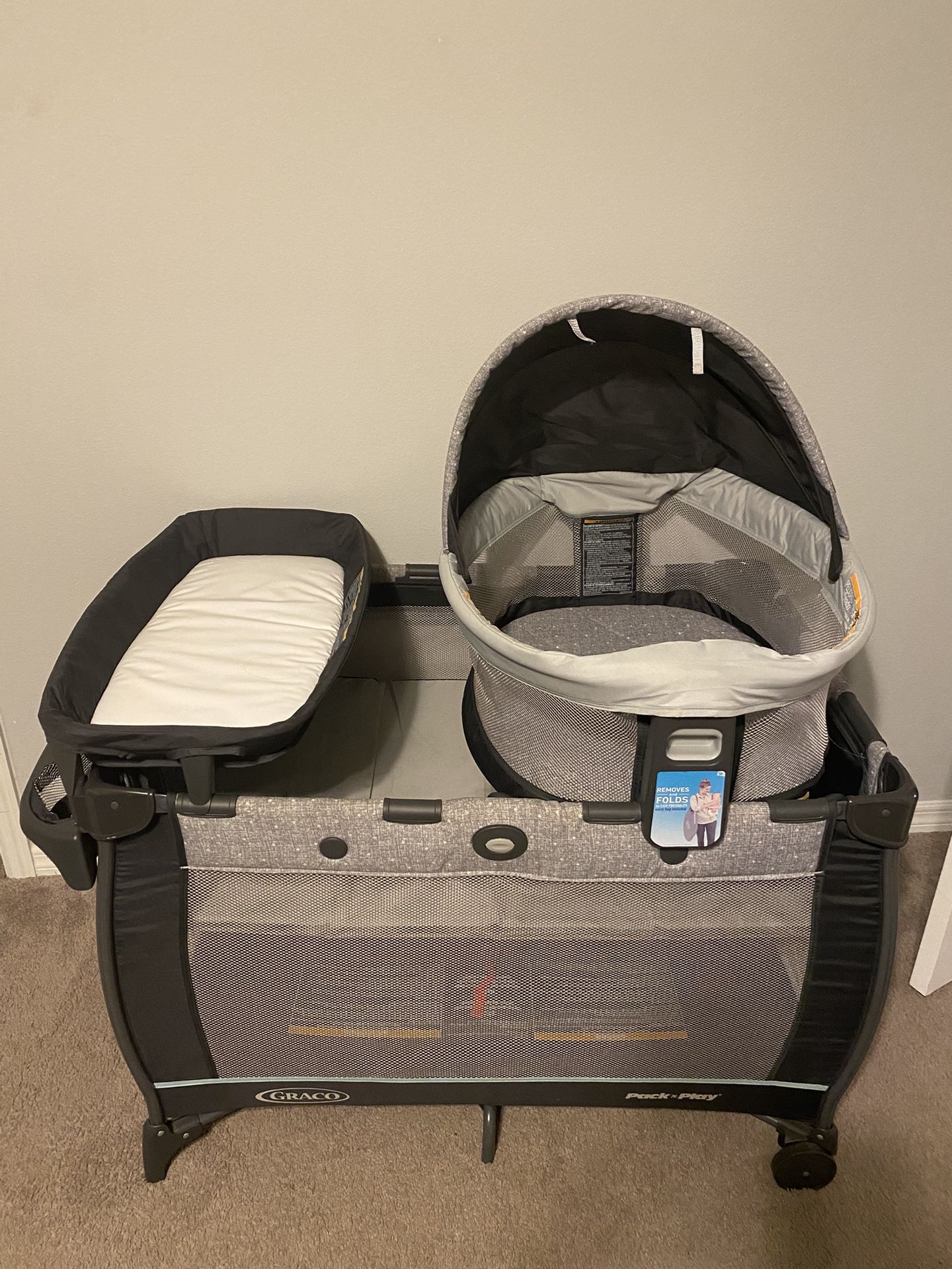 Graco Pack ‘n Play Travel Dome LX