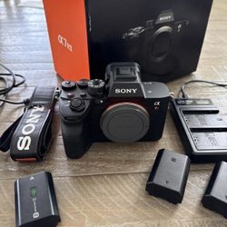 Sony Alpha a7R V Mirrorless  Digital Camera