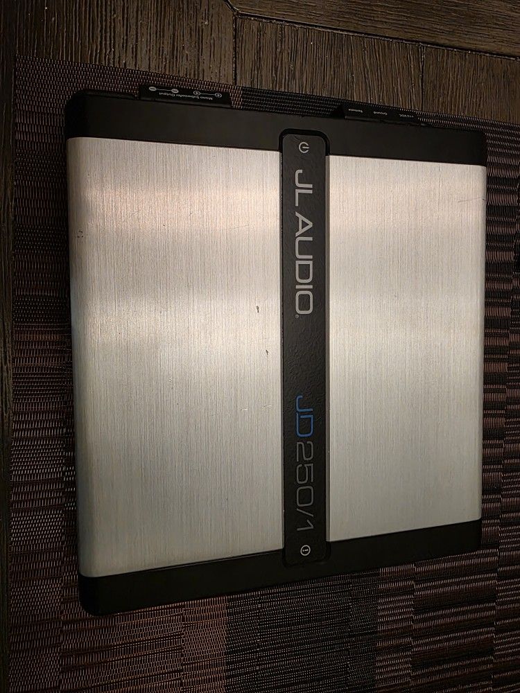 Jl Audio Amplifier 