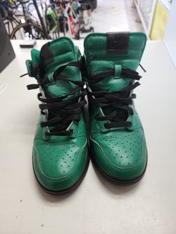 Nike for you green and black size:7.5y