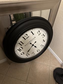 Huge Clock