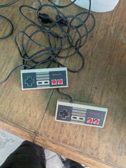 NES Controllers