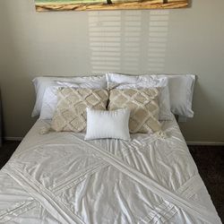 $30 Full Size Bed