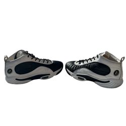 Iverson 3 original Reebok shoes super rare 76ers 1997