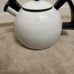 White Metal Teapot With Black Handle Holds 10 Cups Of Water