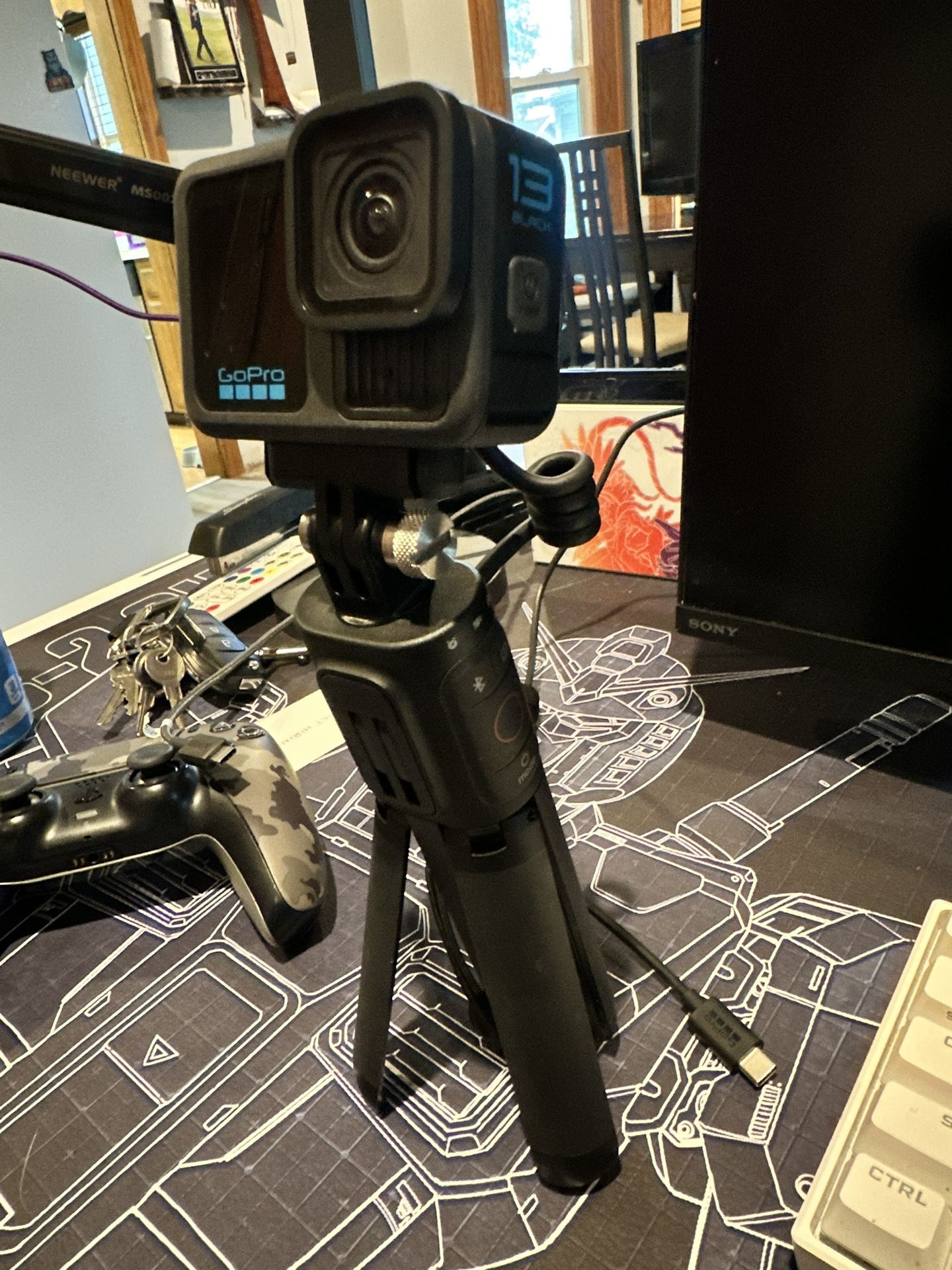 Gopro Hero 13 W/ Extras