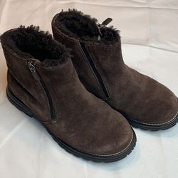 UGG Australia Women’s Zip Ankle Boots