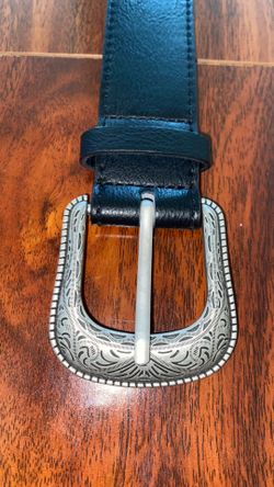 Brandy Melville Western Silver Buckle Black Belt