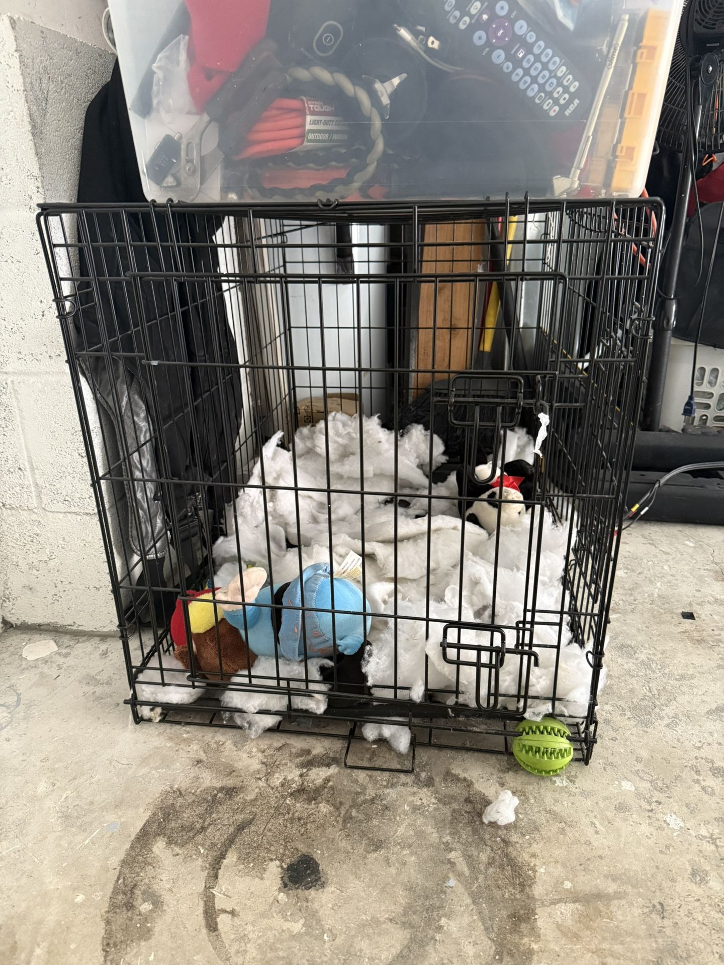 KONG Dog Crate, Ultra-Strong Double Door Wire