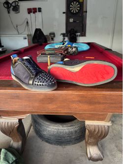 Christian Louboutin  650$ OBO (Size 8.5/9)