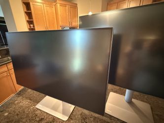 (2) BenQ PD3220U Thunderbolt 3 Monitors for Apple MacBook & Others