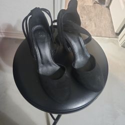 Size 6 Black Velvet Heels 