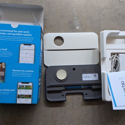 RACHIO 3 SPRINKLER CONTROLLER - 8 STATION