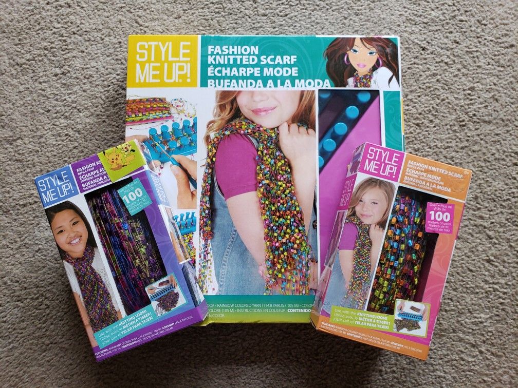 STYLE ME UP! FASHION KNITTED SCARF KIT

