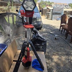 Milwaukee Rocket Dual Power Tower Light $140 Or Trade