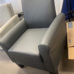 accent chair