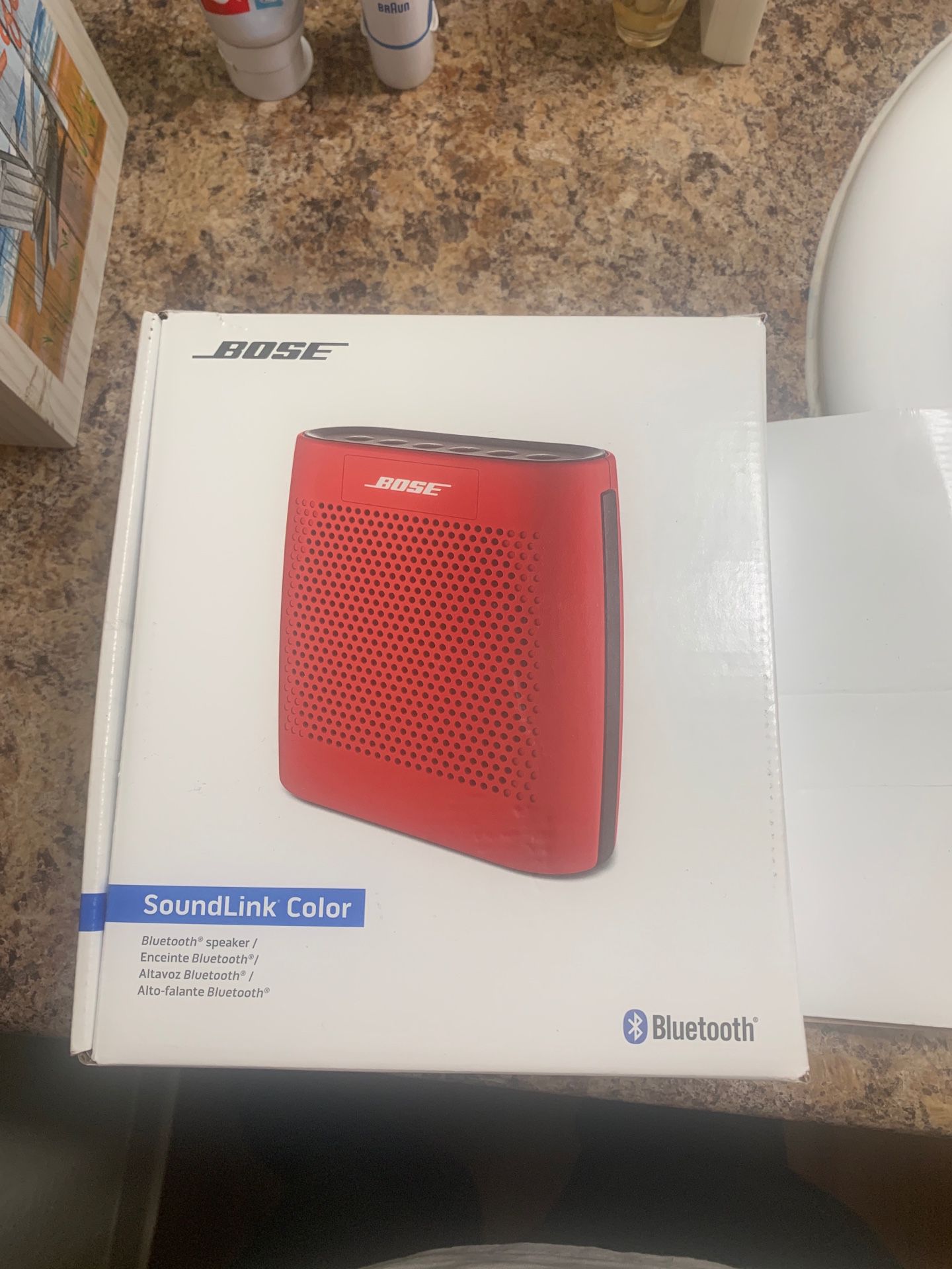 Bose soundlink color speaker brand new