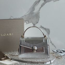 Silver high-end handbag crossbody bag
