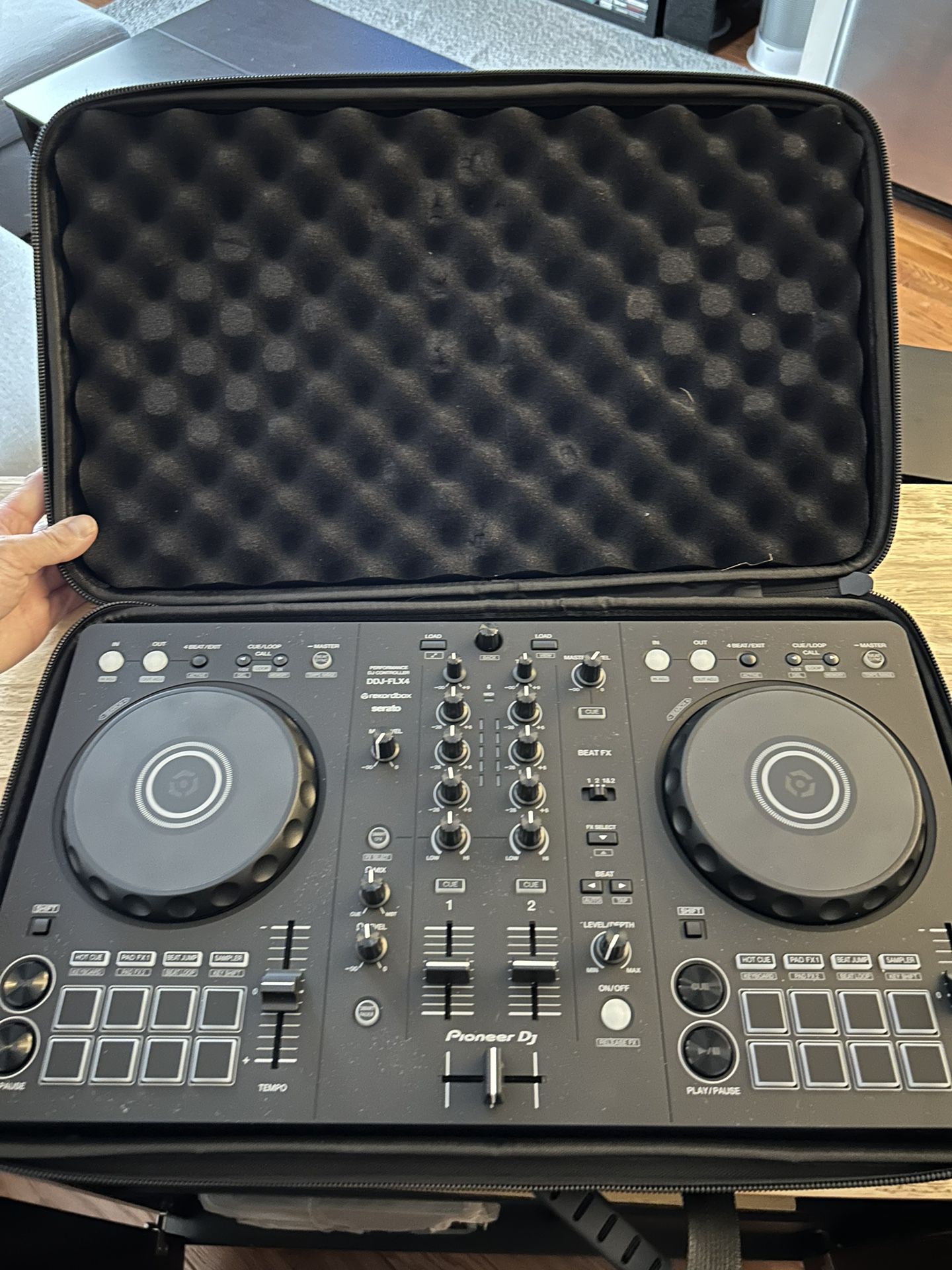 Pioneer DJ - DDJ-FLX4: 2-Channel DJ Mixer with Case