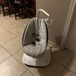 4moms mamaRoo Baby Swing