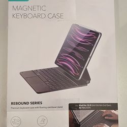 ESR Magnetic keyboard for IPad pro 12.9