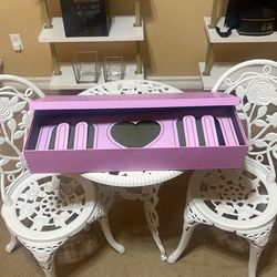 Mom Boxes