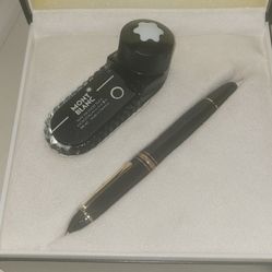 Montblanc Meisterstuck 149
Black & Gold 18K 750 Fountain
Pen Ink Set