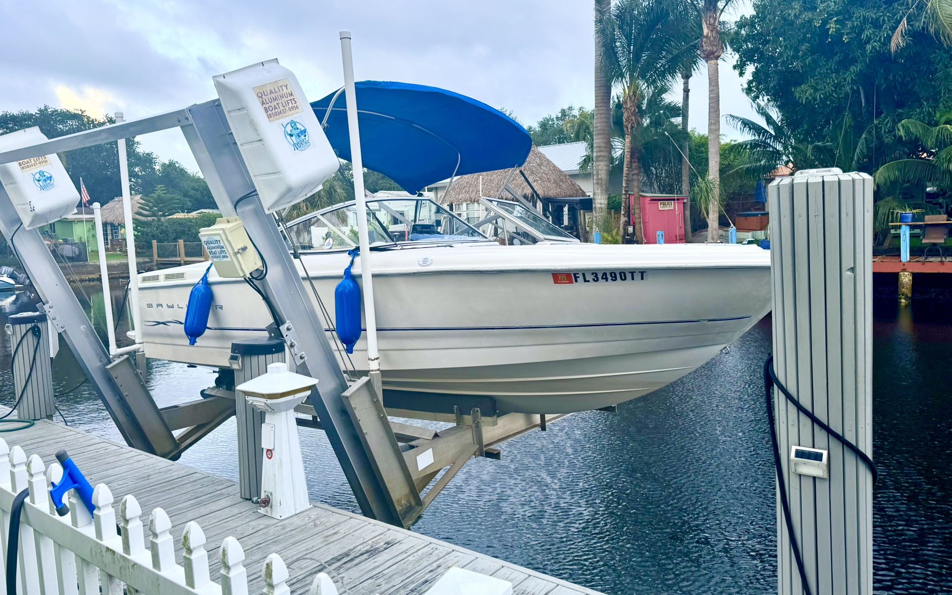 Bayliner 2150 Capri 2002