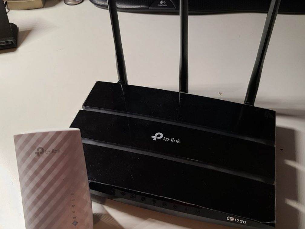 TP-Link AC1750 Router + AC750 WiFi Extender