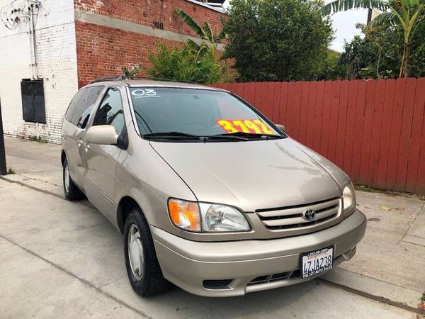 2003 Toyota Sienna for Sale in Long Beach, CA - OfferUp
