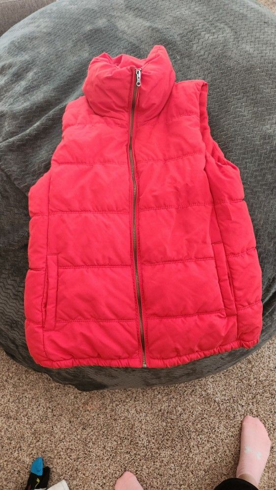Womens Vest/sweaters/jackets
